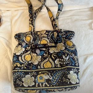 Vera Bradley tote